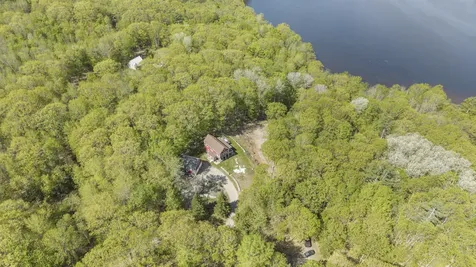 18 Duck Cove Lane Gardiner ME 04345