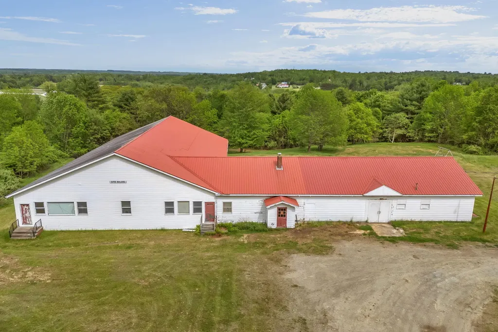 99 Easy Street Canaan ME 04924