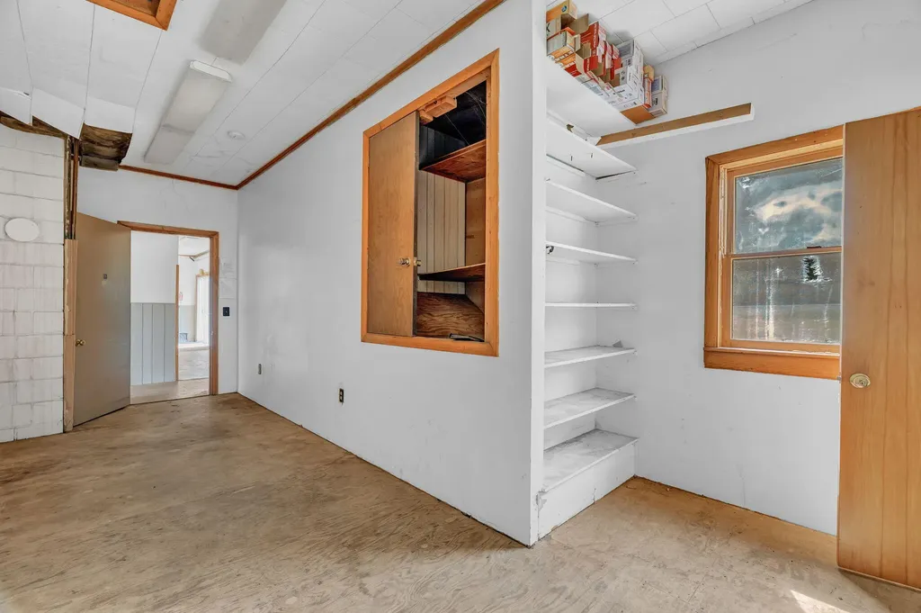 99 Easy Street Canaan ME 04924