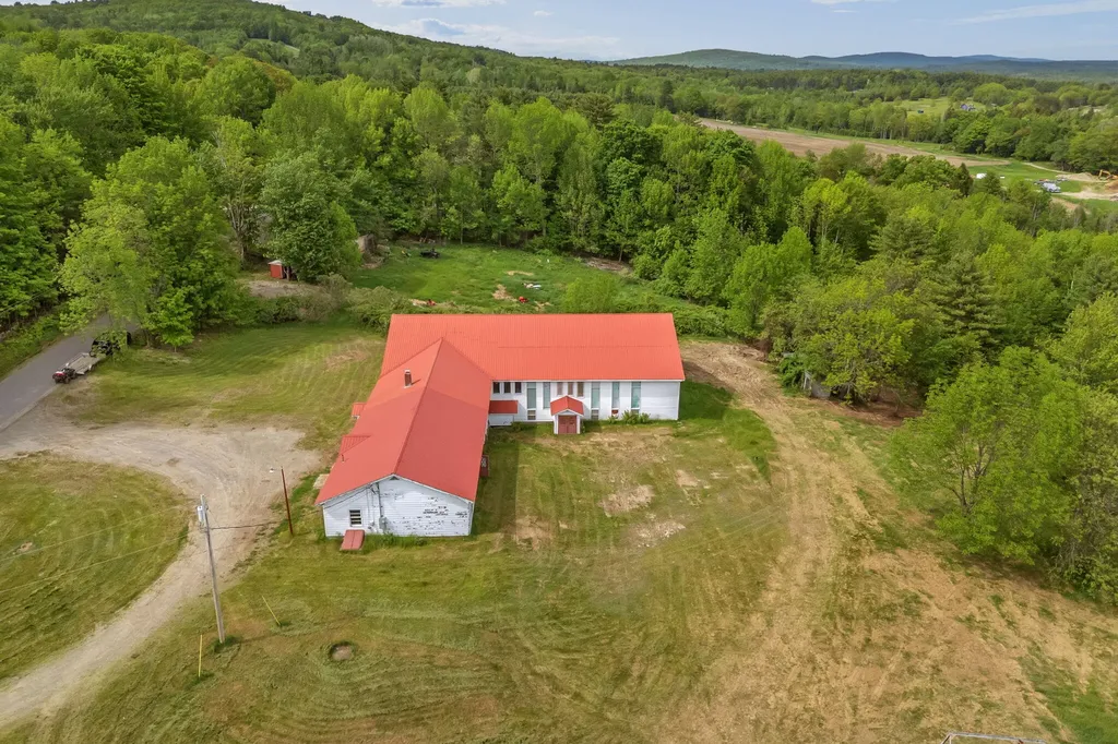 99 Easy Street Canaan ME 04924