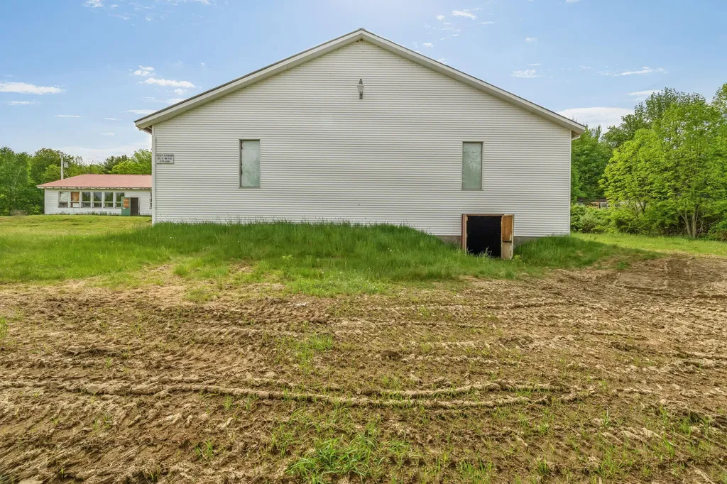 99 Easy Street Canaan ME 04924