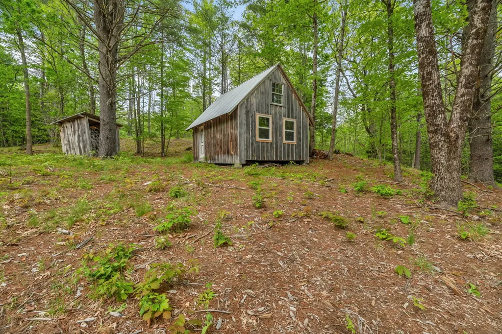 99 Easy Street Canaan ME 04924