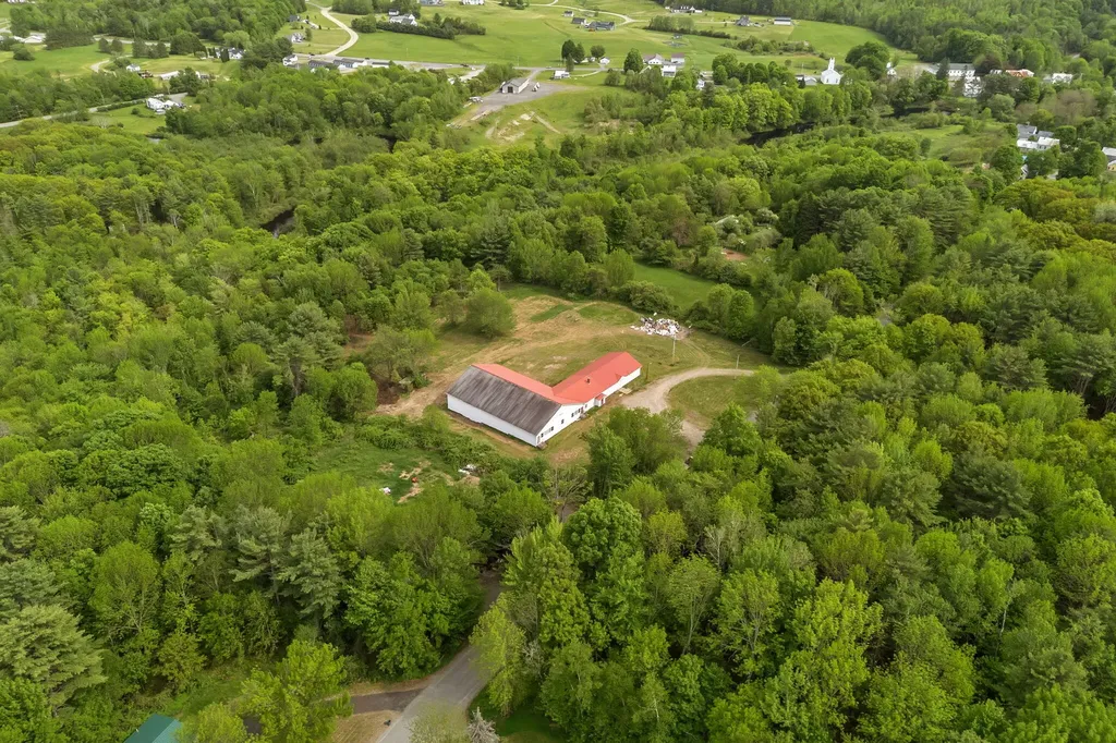 99 Easy Street Canaan ME 04924