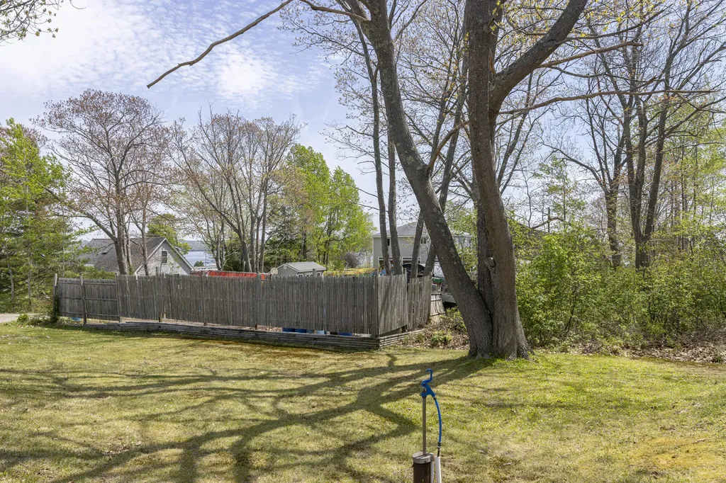 84 Stovers Point Road Harpswell ME 04079