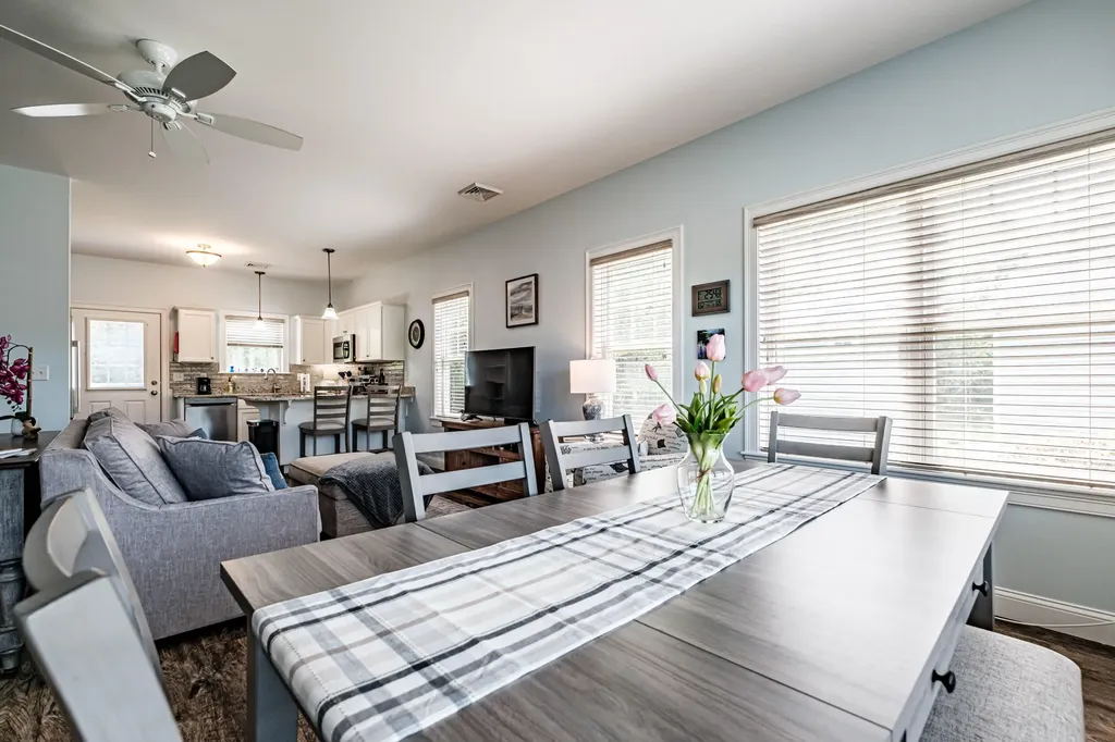 21 Adams Lane Arundel ME 04046