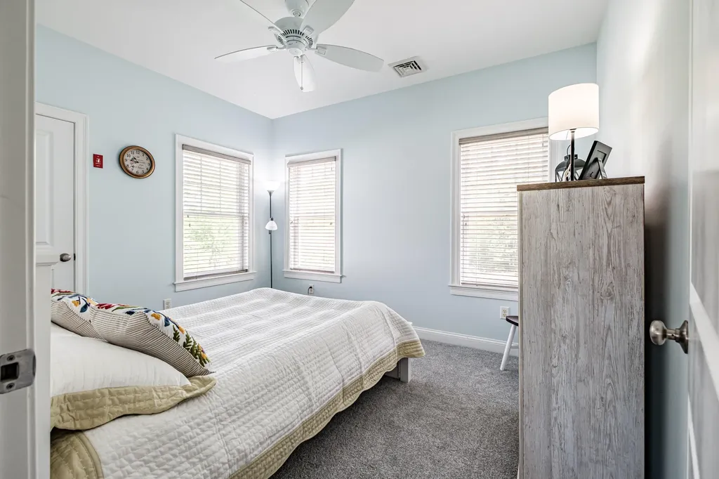 21 Adams Lane Arundel ME 04046