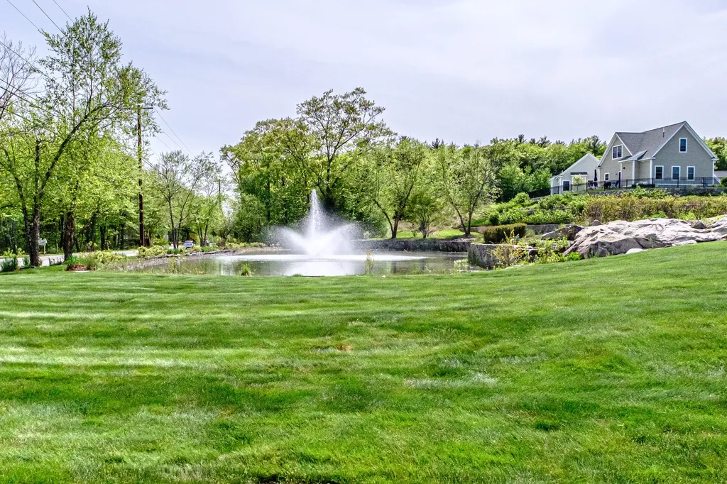 21 Adams Lane Arundel ME 04046