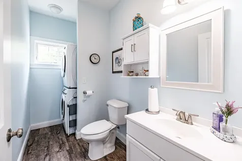21 Adams Lane Arundel ME 04046