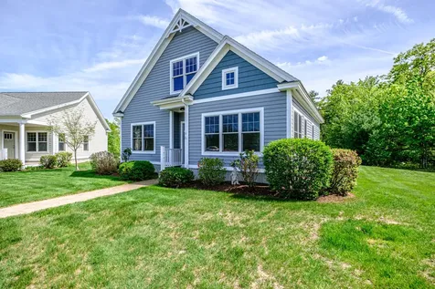21 Adams Lane Arundel ME 04046