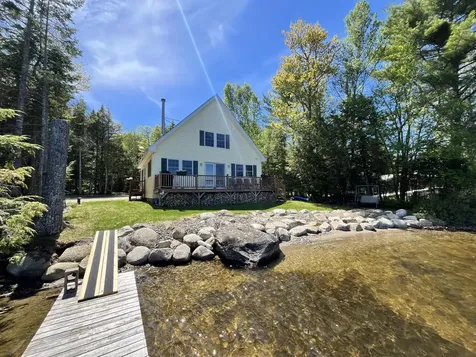 28 Jipson Drive Lincoln ME 04457