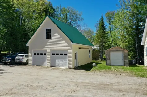 28 Jipson Drive Lincoln ME 04457