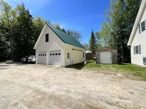 28 Jipson Drive Lincoln ME 04457