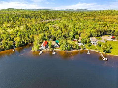 28 Jipson Drive Lincoln ME 04457