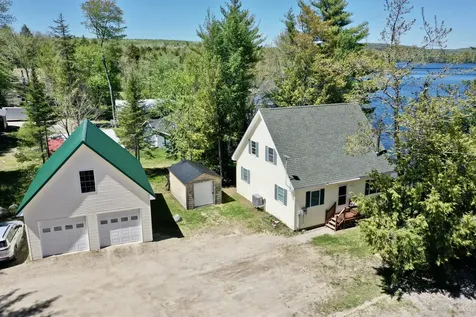 28 Jipson Drive Lincoln ME 04457