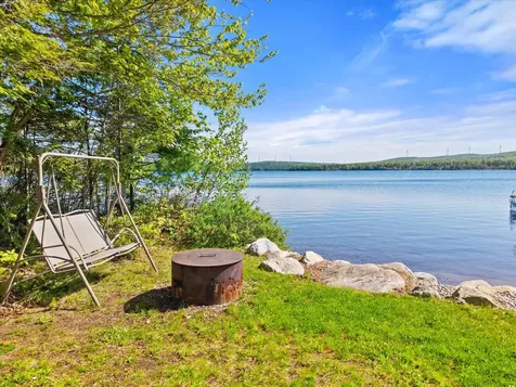 28 Jipson Drive Lincoln ME 04457