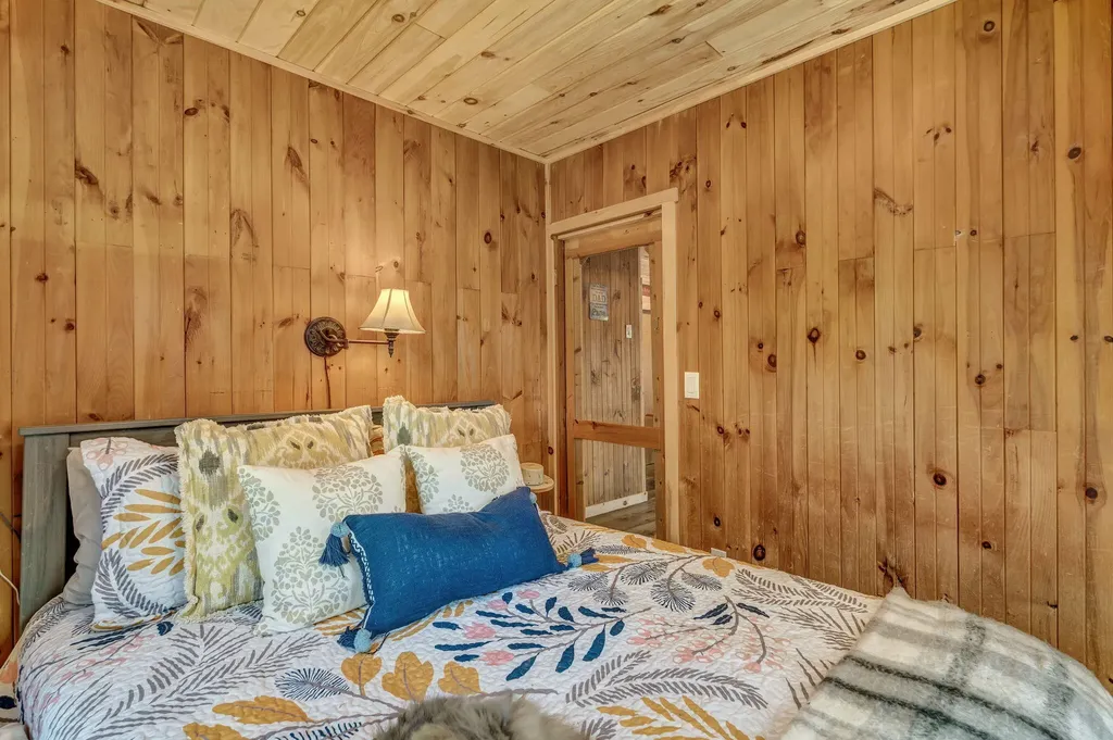 112 Lakeside Lodges Road Rangeley ME 04970