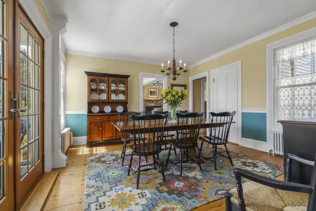 165 Ocean Point Road Boothbay ME 04544