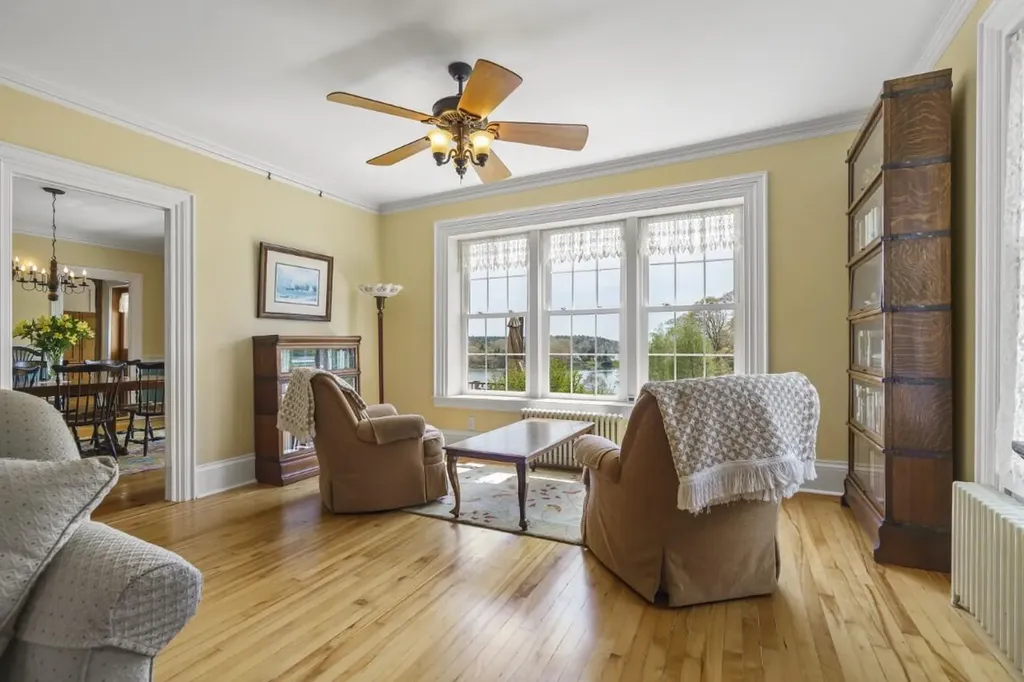 165 Ocean Point Road Boothbay ME 04544