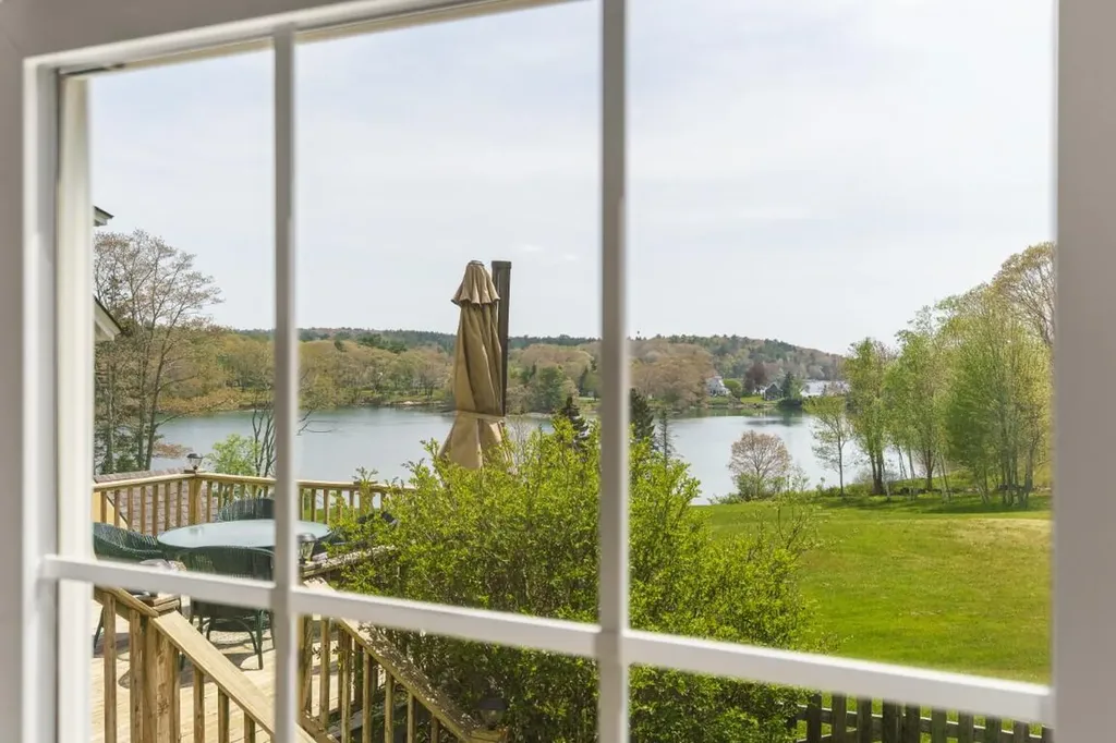 165 Ocean Point Road Boothbay ME 04544