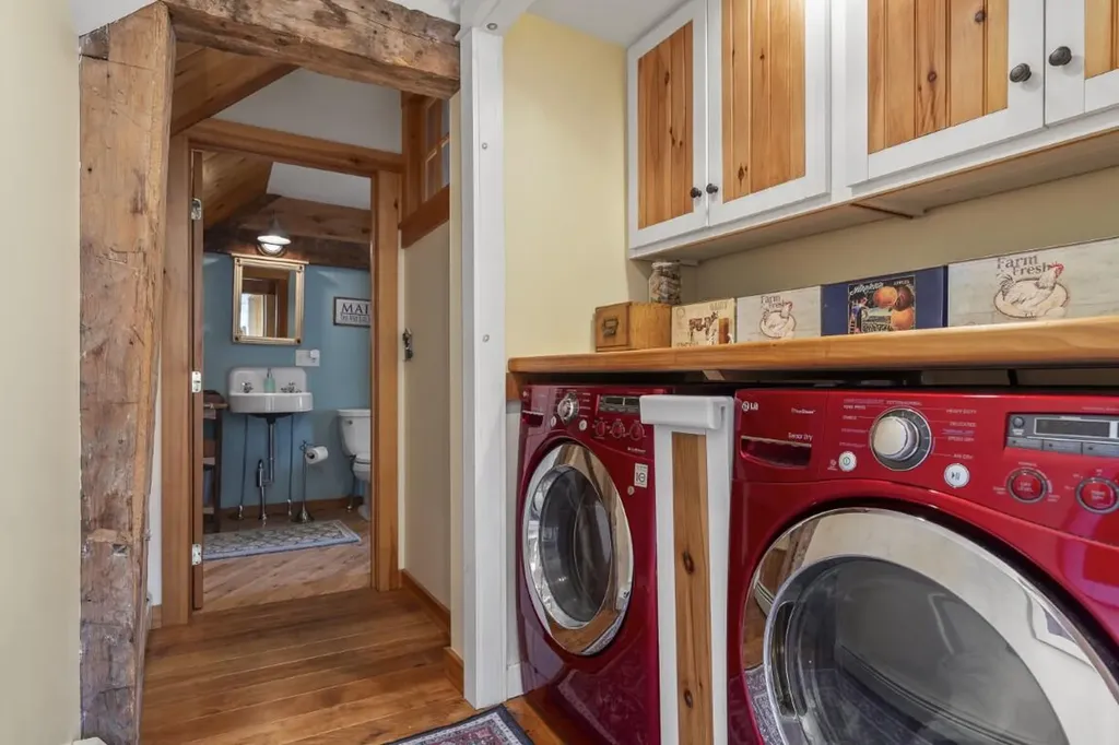 165 Ocean Point Road Boothbay ME 04544