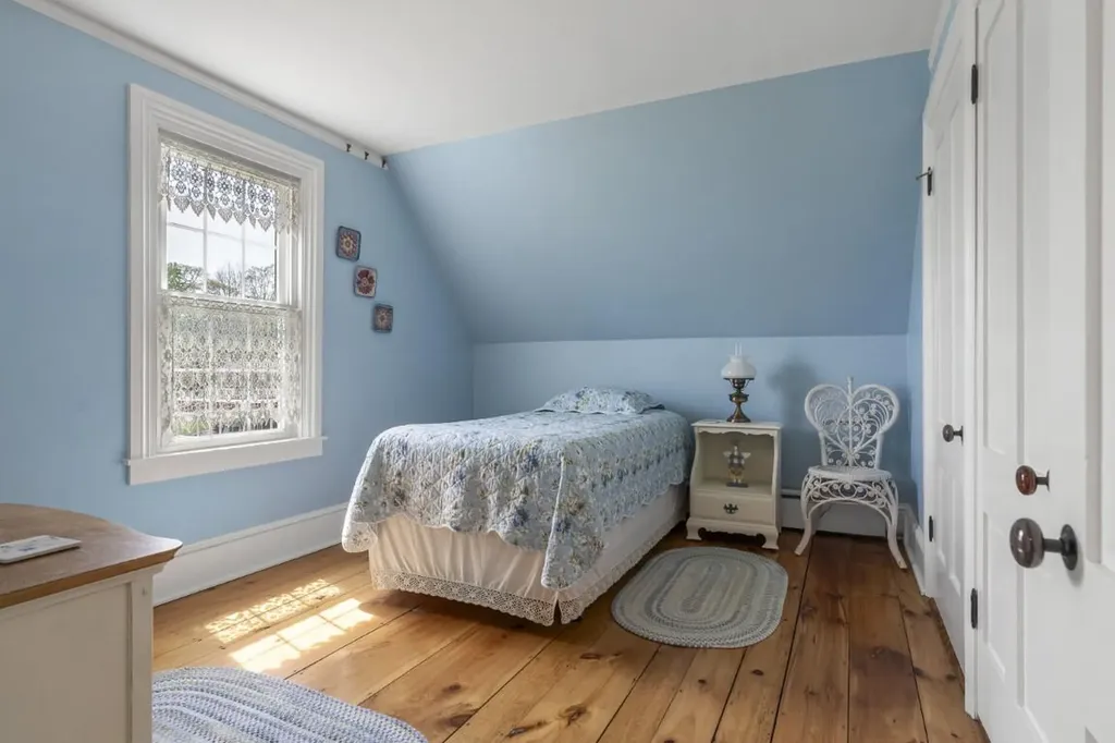 165 Ocean Point Road Boothbay ME 04544