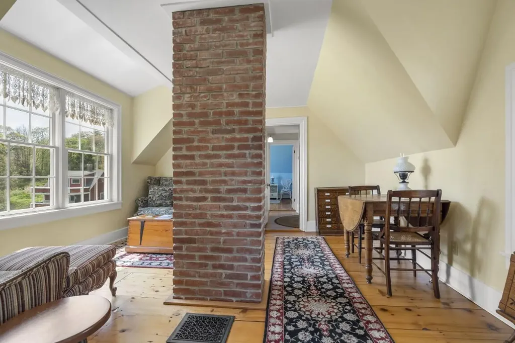 165 Ocean Point Road Boothbay ME 04544