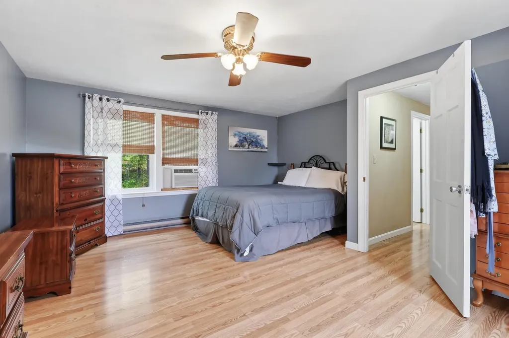 20 Robin Circle Biddeford ME 04005
