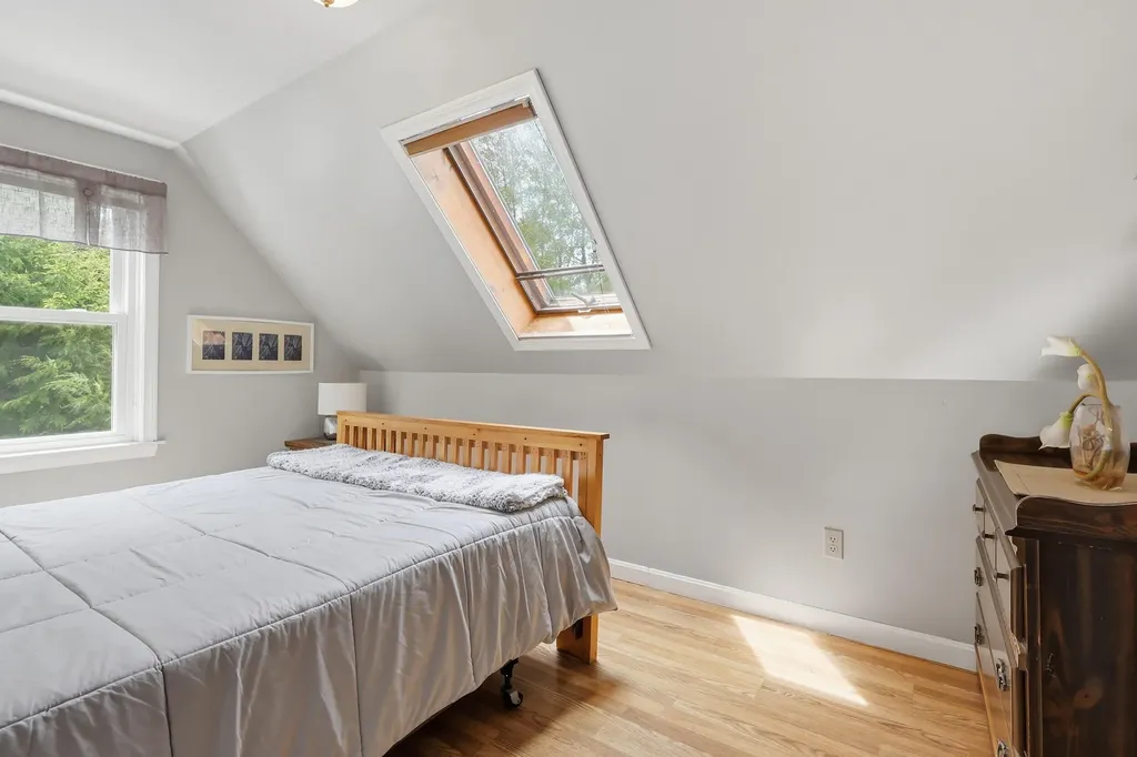 20 Robin Circle Biddeford ME 04005