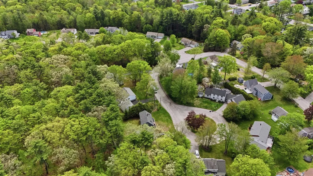 20 Robin Circle Biddeford ME 04005
