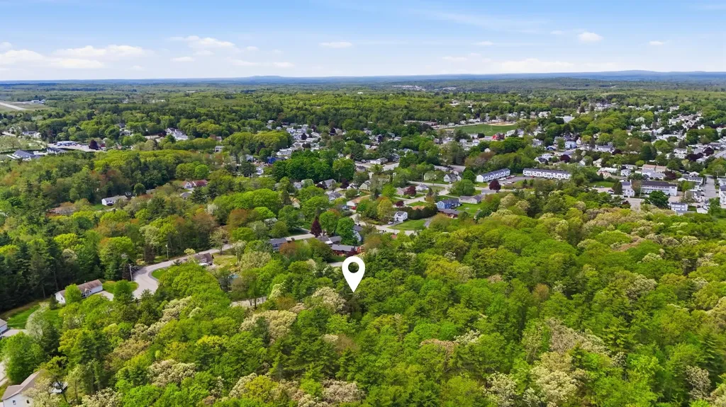 20 Robin Circle Biddeford ME 04005