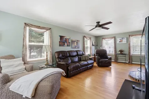 20 Robin Circle Biddeford ME 04005