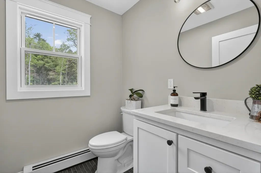 11 Angelwood Road Extension Standish ME 04084