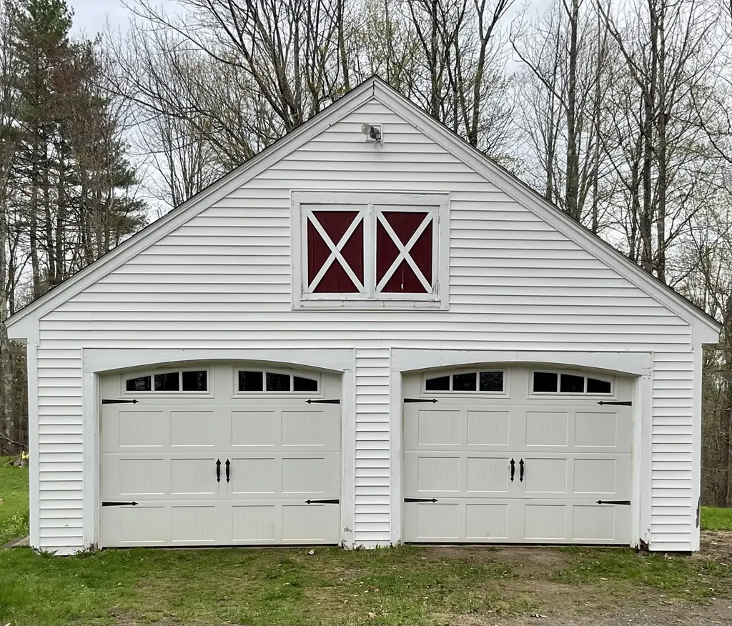 265 Lawrence Road Pownal ME 04069