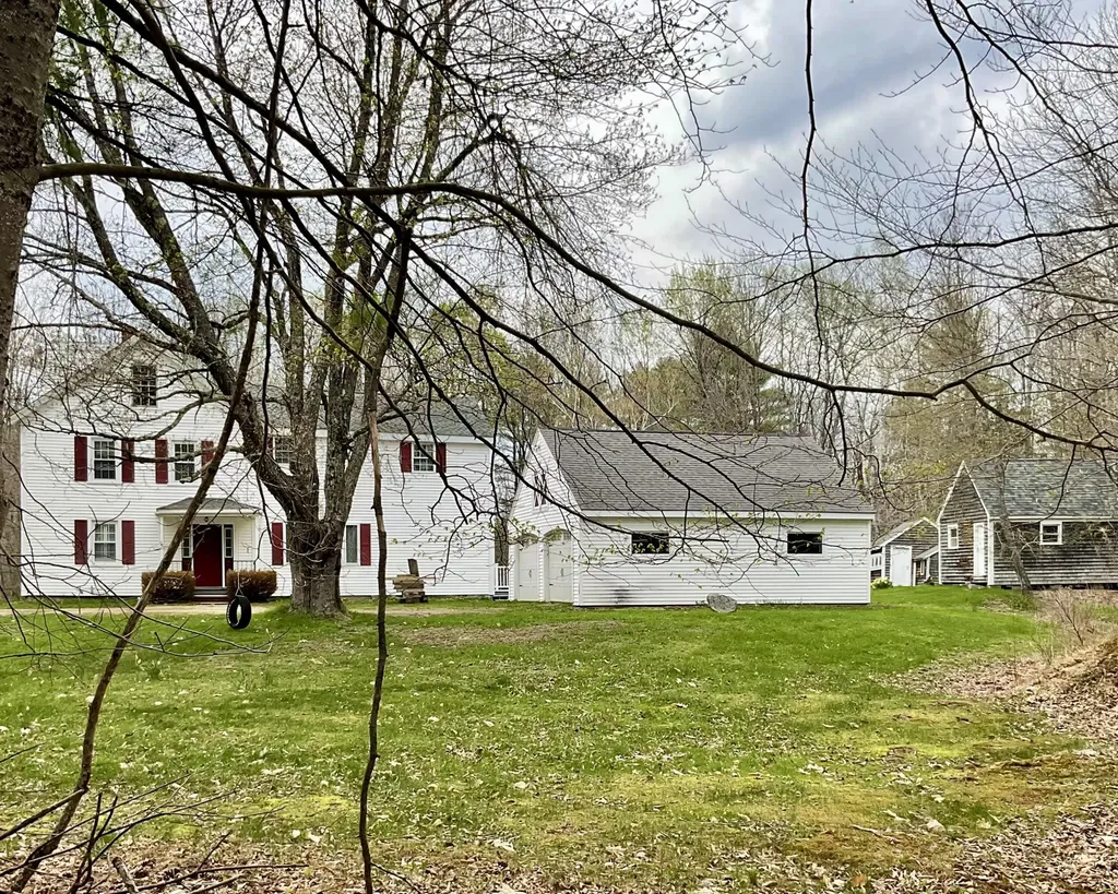 265 Lawrence Road Pownal ME 04069
