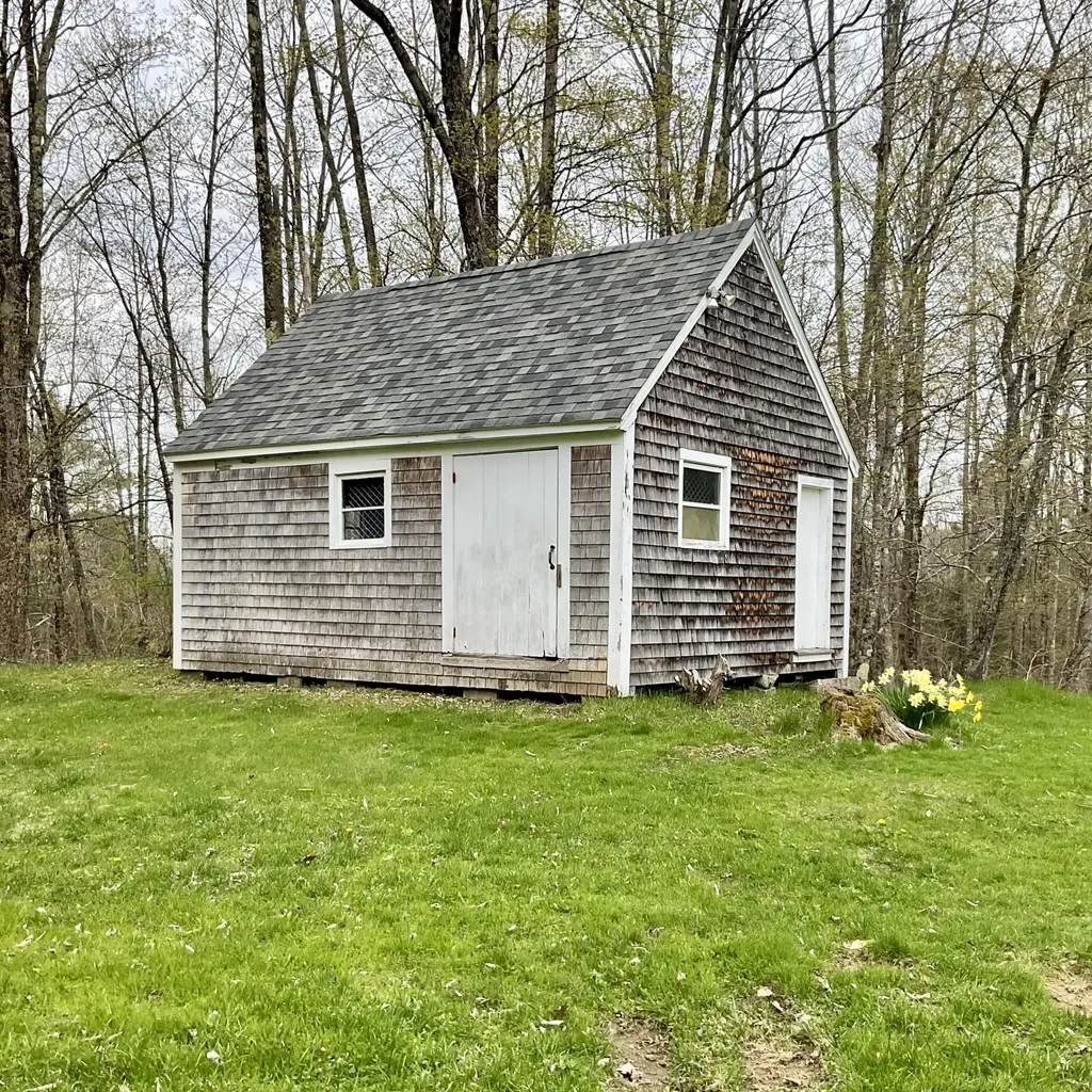 265 Lawrence Road Pownal ME 04069