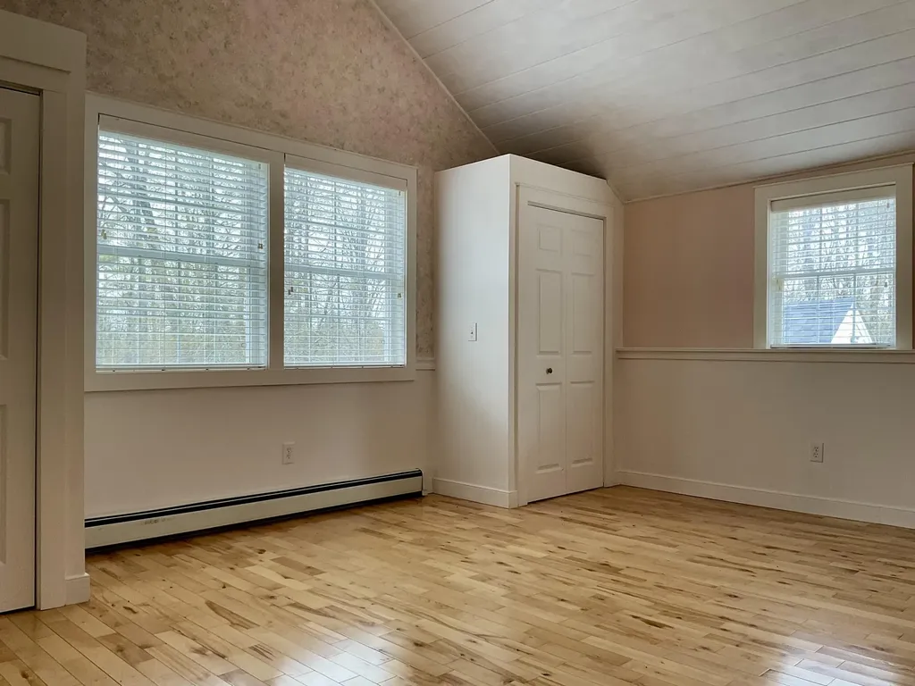 265 Lawrence Road Pownal ME 04069