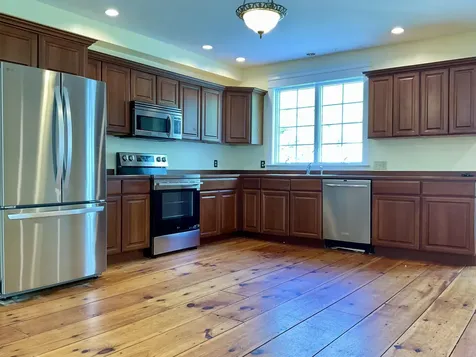 265 Lawrence Road Pownal ME 04069