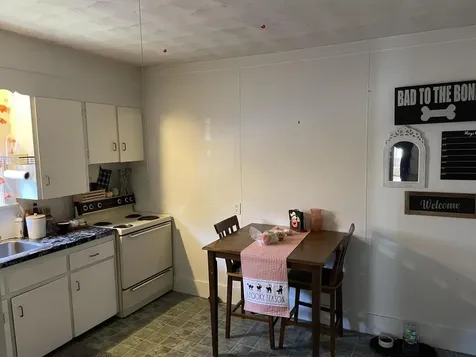 51 Spring Street Gardiner ME 04345