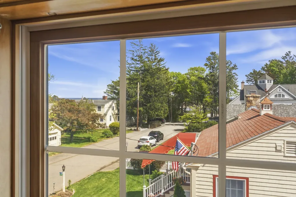 16 Tern Street Ogunquit ME 03907
