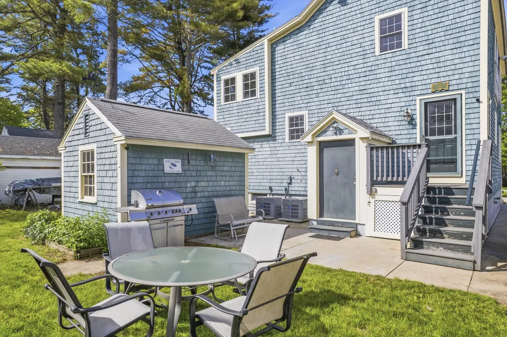 16 Tern Street Ogunquit ME 03907