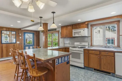 16 Tern Street Ogunquit ME 03907
