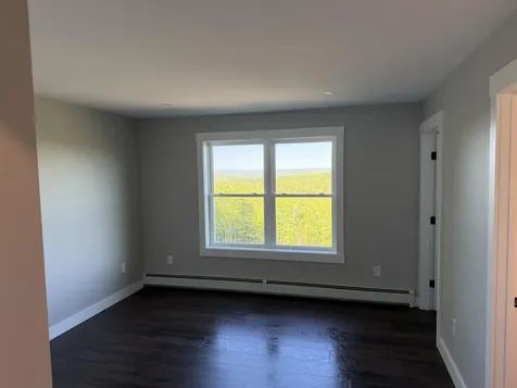 33 Overlook Way W Naples ME 04055