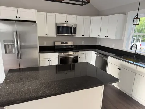 33 Overlook Way W Naples ME 04055