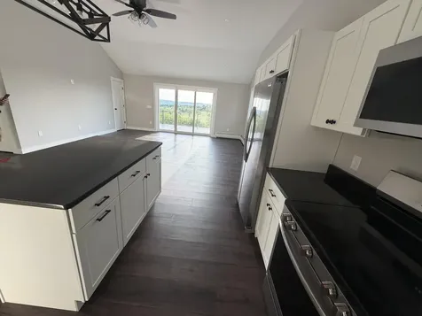 33 Overlook Way W Naples ME 04055