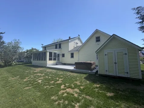 10 Constitution Avenue Hampden ME 04444