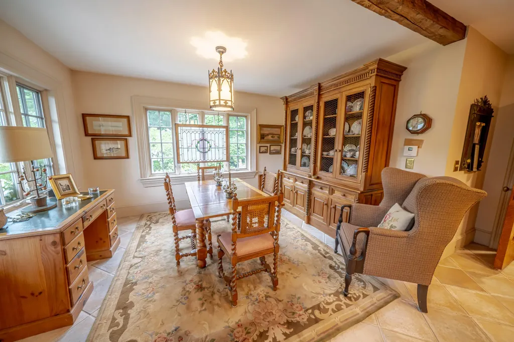 48 Old Searsport Avenue Belfast ME 04915