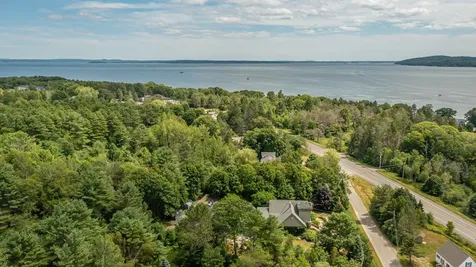 48 Old Searsport Avenue Belfast ME 04915