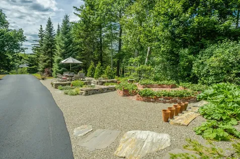 48 Old Searsport Avenue Belfast ME 04915