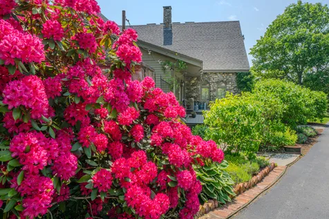 48 Old Searsport Avenue Belfast ME 04915