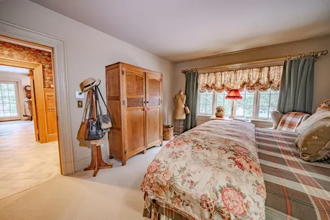 48 Old Searsport Avenue Belfast ME 04915